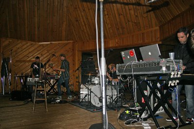 pic_dg2007live001k.jpg